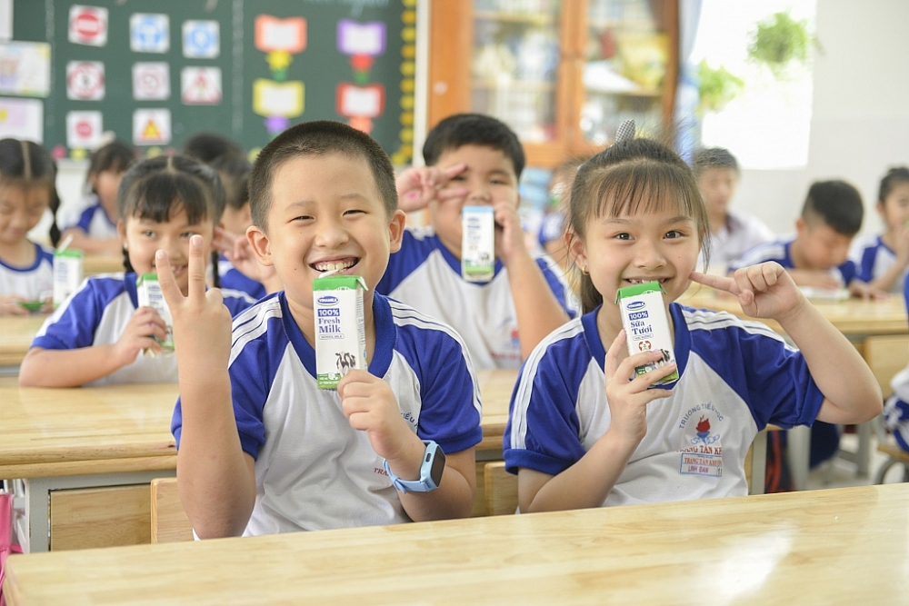 Chương trình Sữa học đường TPHCM được triển khai trên 24 quận huyện từ tháng 11/2020