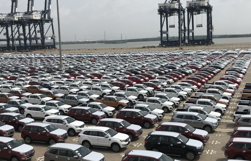 TPHCM: Xe ô tô nhập khẩu tăng gần gấp đôi