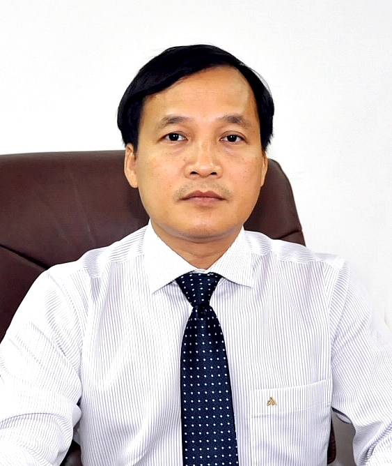 Ông Võ Hữu Hiển, Phó Cục trưởng Cục Quản lý nợ và  Tài chính đối ngoại.