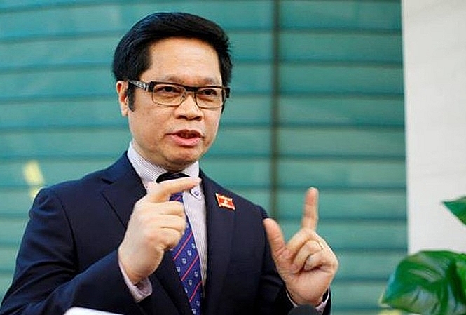 Tiến Lộc, Chủ tịch Phòng Thương mại và Công nghiệp Việt Nam .