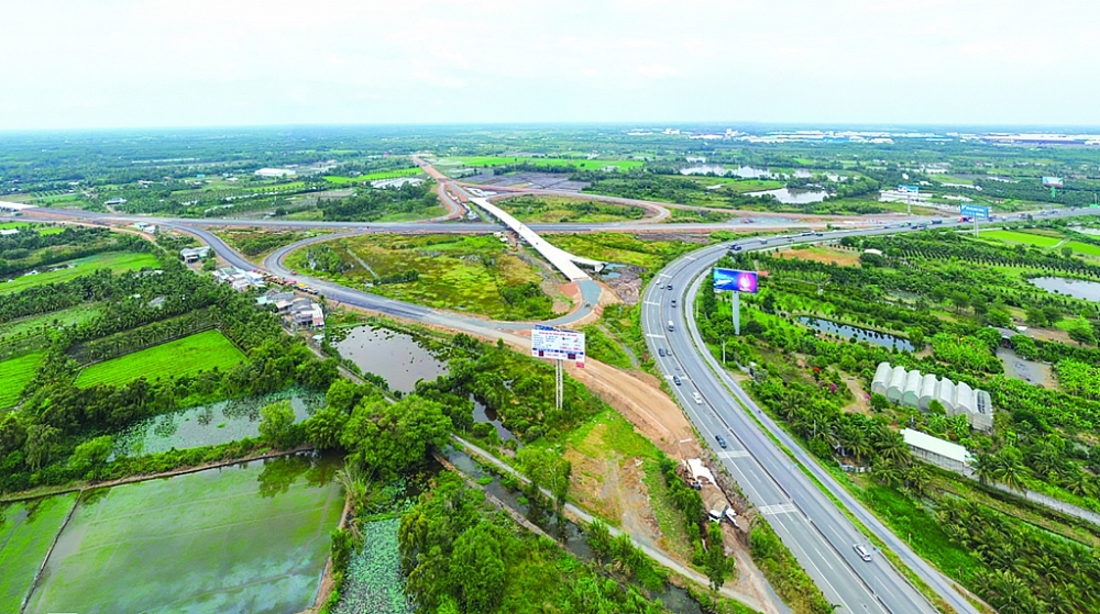 Cao tốc Trung Lương - Mỹ Thuận là một trong những tuyến đường huyết mạch, kết nối vùng Tây Nam Bộ với TPHCM và khu vực kinh tế trọng điểm phía Nam.	Ảnh: ST