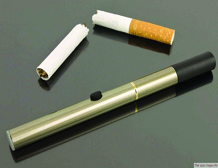 Đã xuất hiện thêm nhiều loại thuốc lá mới như thuốc lá điện tử dạng gel, các loại thuốc lá sử dụng nguyên liệu thay thế nicotine. 	Ảnh: ST