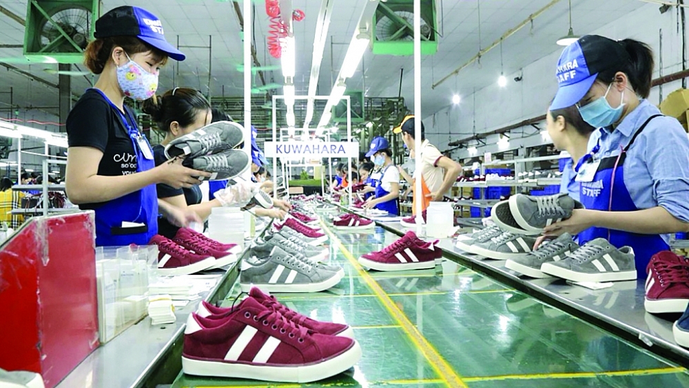 Việt Nam nằm trong nhóm những thị trường cung cấp giày dép cho EU đạt kim ngạch trên 1 tỷ USD/năm, đứng thứ 2 trong số các thị trường ngoại khối cung cấp giày dép các loại cho EU. 	Ảnh: ST