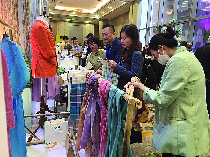 Sợi làm từ cây gai xanh - một trong những nguyên liệu bền vững mà ngành dệt may Việt Nam đang tập trung phát triển. 	Ảnh: N.H
