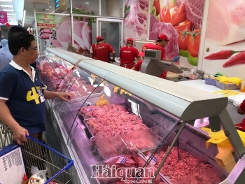 Giá bán lẻ thịt lợn khó giảm