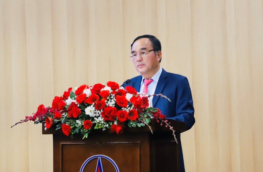 Đồng chí Dương Quang Thành - Chủ tịch HĐTV EVN phát biểu tại buổi lễ.