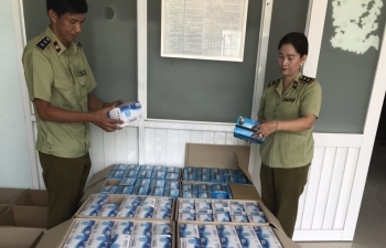 Bắt vụ tập kết khẩu trang, gel kháng khuẩn tại biên giới Tịnh Biên