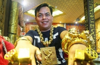 Sau Khá Bảnh, 'người đeo vàng nhiều nhất Việt Nam' bị tạm giữ điều tra