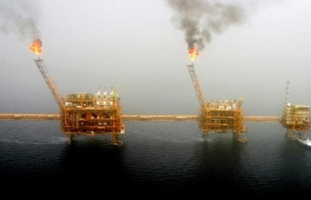 Mỹ gây khó, Iran chuyển sang 'chợ xám' để xuất khẩu dầu