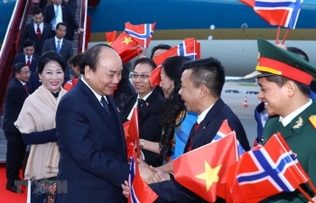 Thủ tướng Nguyễn Xuân Phúc tới Oslo, bắt đầu thăm chính thức Na Uy