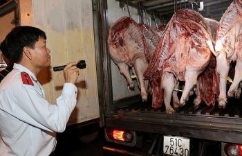 Giải pháp nào khi cuối năm đang thiếu tới 200.000 tấn thịt lợn?