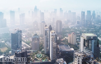 Thủ đô Jakarta của Indonesia "đau đầu"  với ô nhiễm không khí