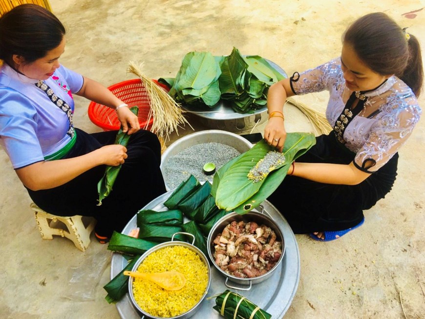 Khám phá đặc sản bánh chưng gù cùng Đại Phú An