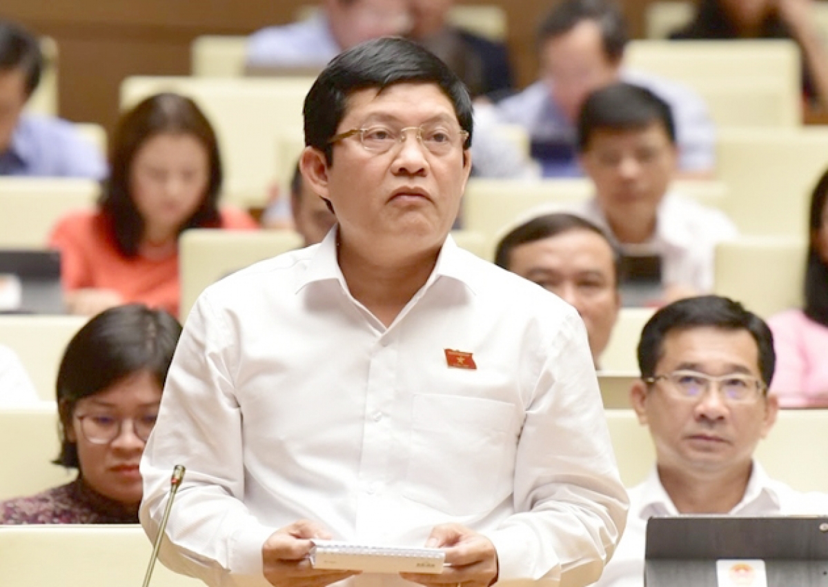 Quốc hội bãi nhiệm đại biểu Phạm Phú Quốc tại Kỳ họp thứ 10 quoc hoi bai nhiem dai bieu pham phu quoc tai ky hop thu 10