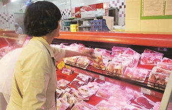 Thịt lợn nhập khẩu đang tiêu thụ qua kênh nào?