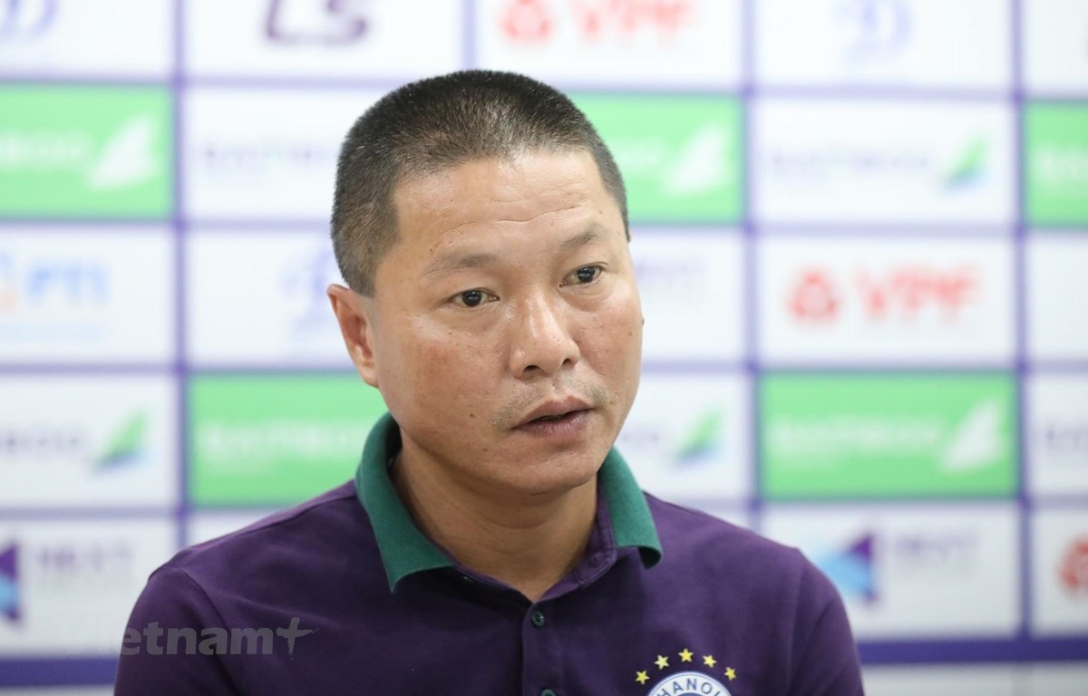 HLV Chu Đình Nghiêm có thể bị cấm chỉ đạo ở vòng đấu cuối cùng V-League 2020 cùng Hà Nội FC. (Ảnh: Hiển Nguyễn/Vietnam+)