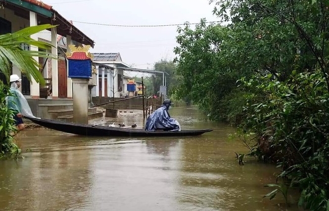 Thừa Thiên Huế: Mưa lớn diện rộng, nhiều nơi tái ngập lụt và sạt lở đất
