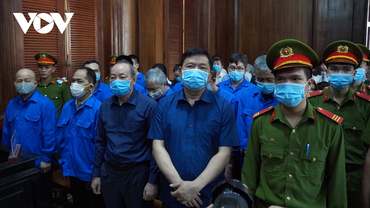 Ông Đinh La Thăng bị đề nghị 10-11 năm tù trong vụ cao tốc TP HCM- Trung Lương