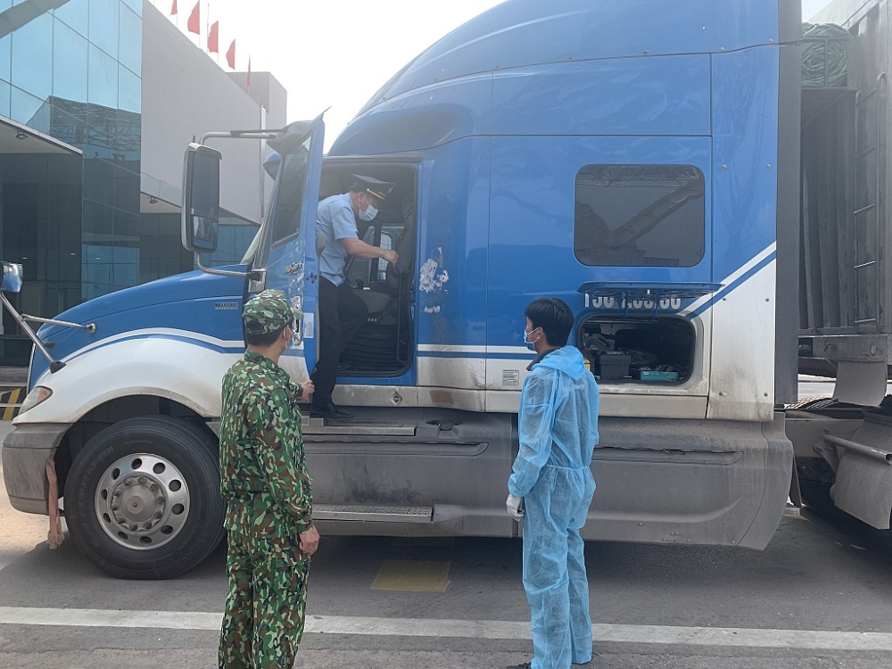 Móng Cái: Hơn 1,1 tỷ đô hàng xuất nhập khẩu qua cầu Bắc Luân II Hơn 1,1 tỷ đô hàng xuất nhập khẩu qua cầu Bắc Luân II, Móng Cái