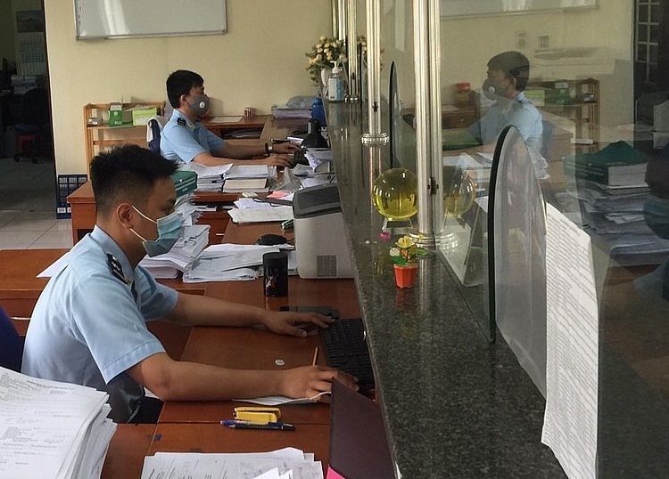 Hoạt động nghiệp vụ tại Chi cục Hải quan Bắc Ninh sáng 18/5.