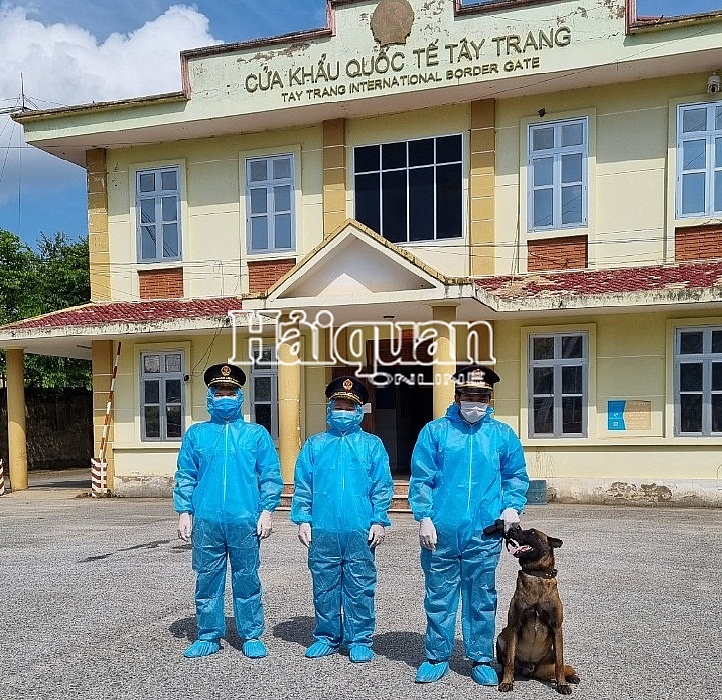 Hải quan Điện Biên: Phòng chống dịch nhưng không để đình trệ công việc