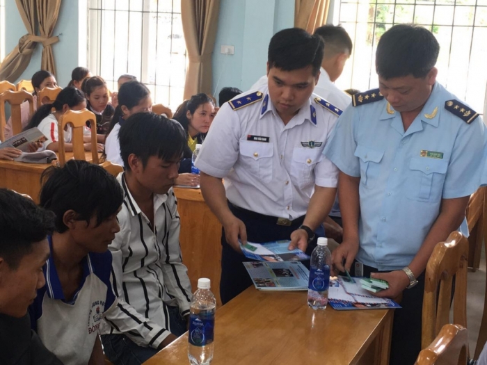 Hải quan Quảng Bình phối hợp tuyên truyền phòng, chống ma túy