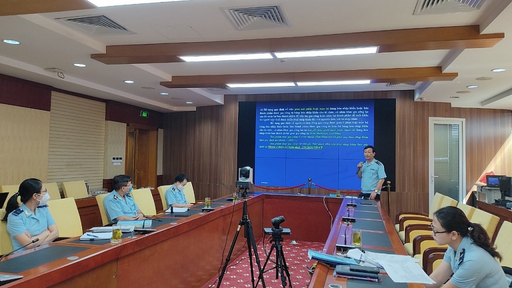 Quang cảnh điểm cầu tại Tổng cục Hải quan. Ảnh; Q.H Quang cảnh điểm cầu tại Tổng cục Hải quan. Ảnh; Q.H