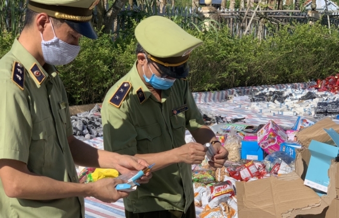 Quảng Ninh: Tiêu hủy mỹ phẩm, thuốc lá điện tử… trị giá gần 6 tỷ đồng