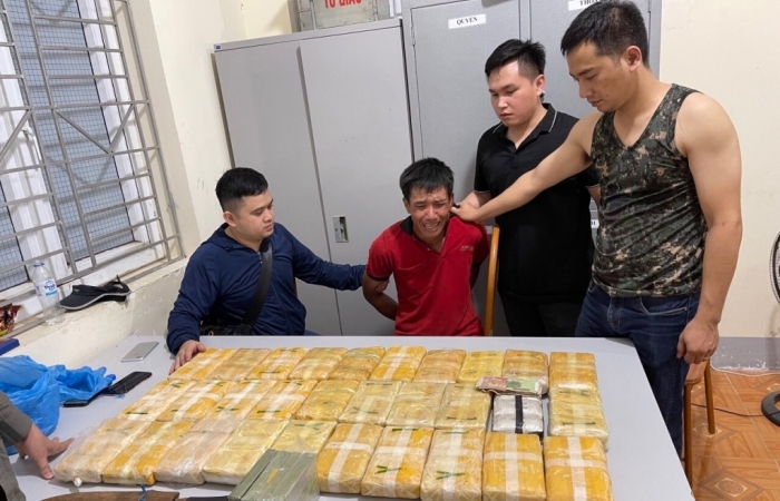 Sơn La: Phát hiện thu giữ 180.000 viên ma túy, 4 bánh heroin