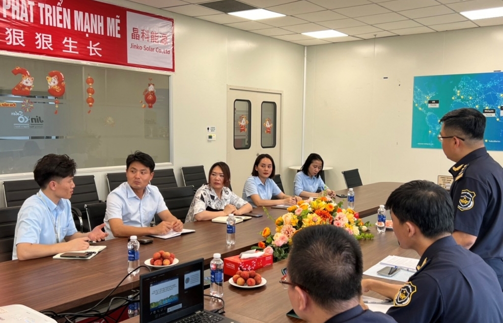 Hải quan Quảng Ninh hỗ trợ doanh nghiệp tham gia chương trình doanh nghiệp ưu tiên