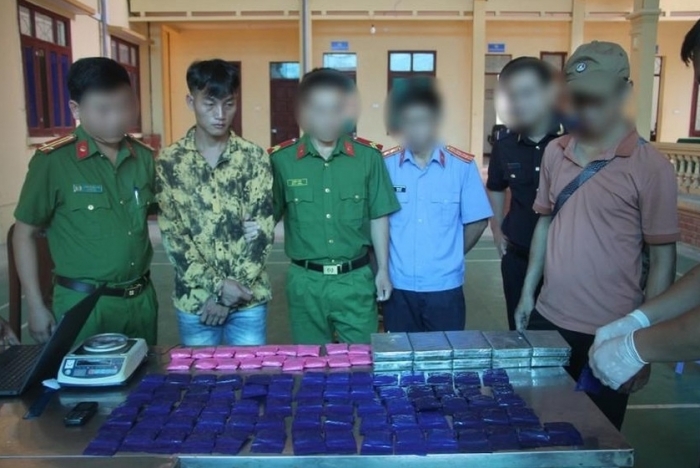 Điện Biên: Phá chuyên án thu giữ 10 bánh heroin, 18.000 viên ma túy
