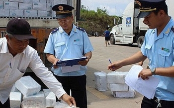 Quảng Ninh: Hàng tạm nhập, tái xuất giảm mạnh