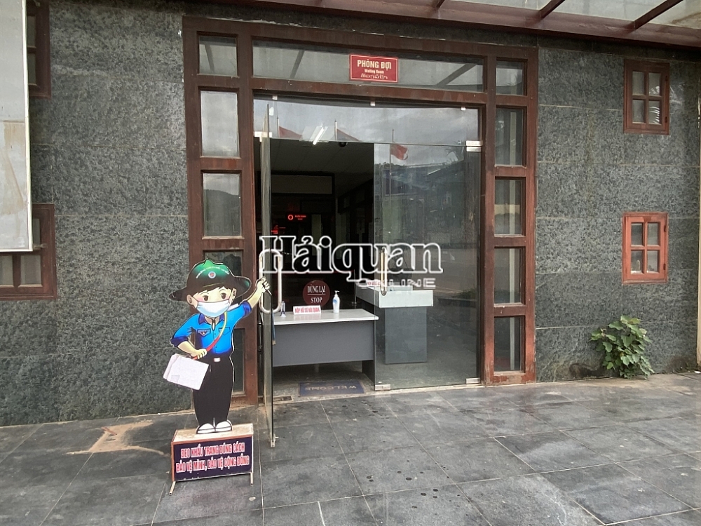 Xuất nhập khẩu hàng hóa qua cửa khẩu Lao Bảo diễn ra ổn định Xuất nhập khẩu hàng hóa qua cửa khẩu Lao Bảo diễn ra ổn định