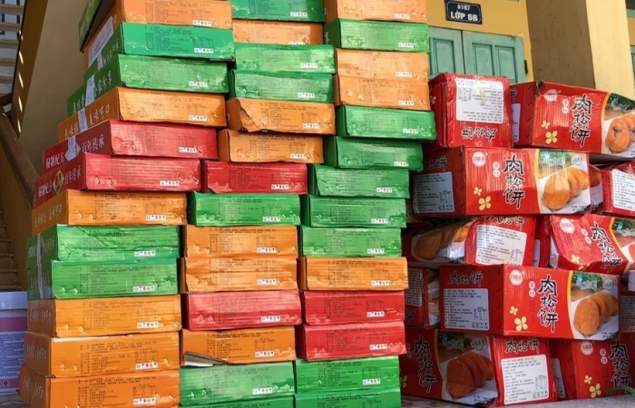 Hà Nội: Thu giữ hơn 11.000 chiếc bánh Trung thu không xuất xứ