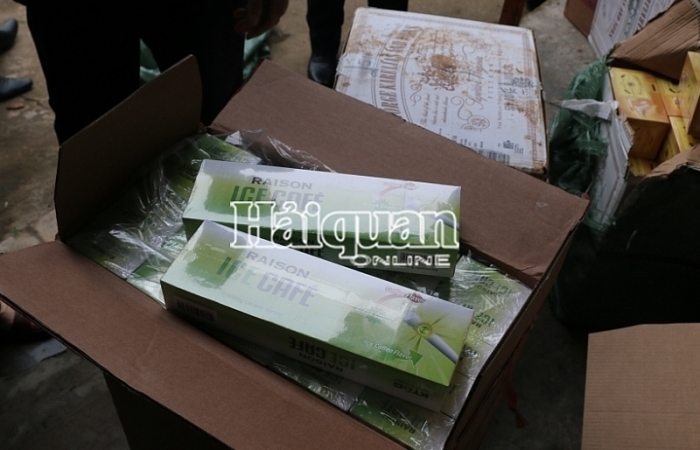 Quảng Trị: Khởi tố vụ vận chuyển 7.500 bao thuốc lá lậu