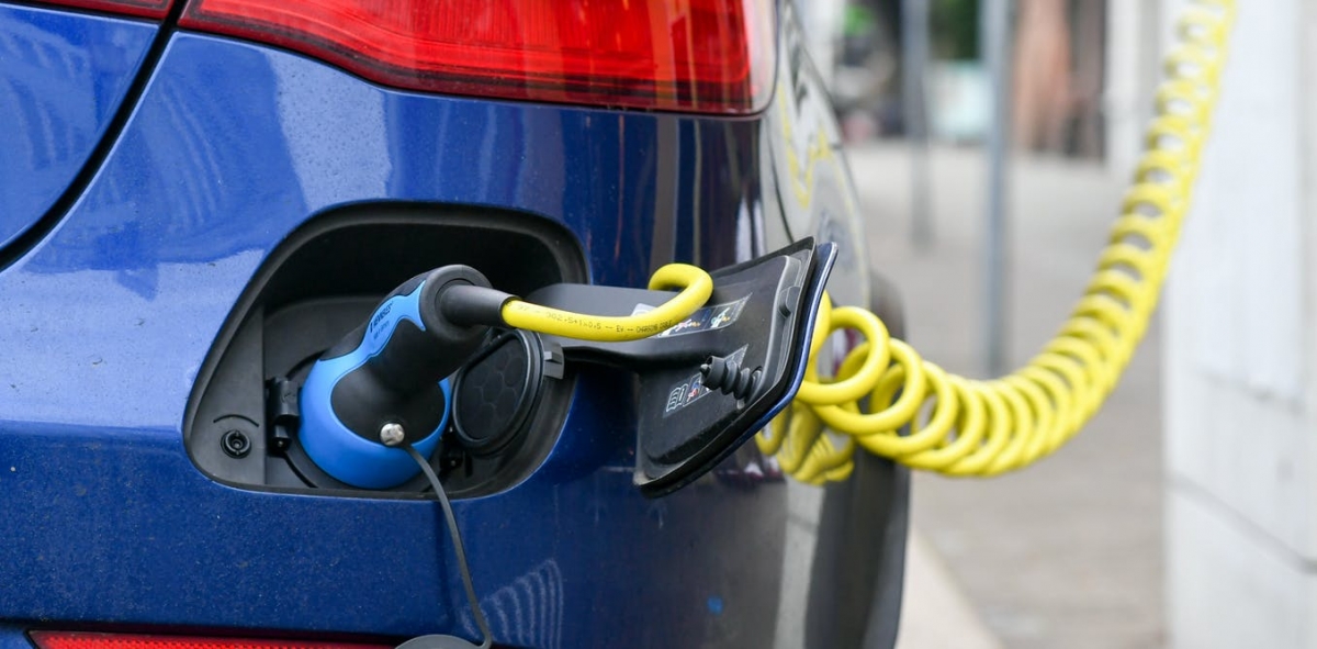 Ôtô điện sẽ thay thế xe sử dụng nhiên liệu hóa thạch trong kế hoạch cắt giảm khí thải của New Zealand. (Ảnh: Conversation)