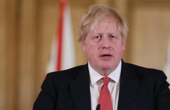 Thủ tướng Anh Boris Johnson mắc COVID-19, tự cách ly ở số 10 phố Downing
