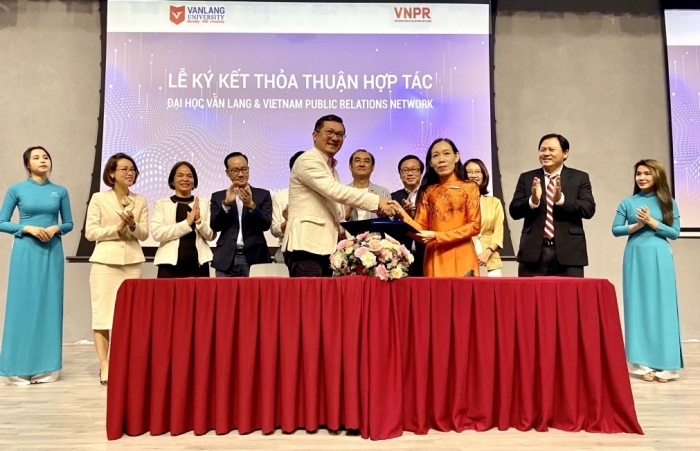 VNPR nhận "Giải thưởng đóng góp nổi bật" từ PRCA Đông Nam Á
