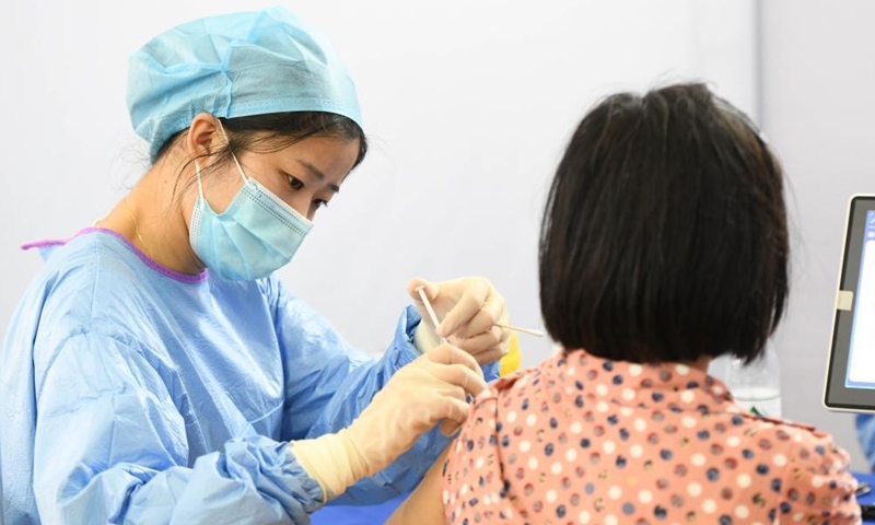 Bắc Kinh sắp trở thành thành phố Trung Quốc đầu tiên đạt miễn dịch cộng đồng
