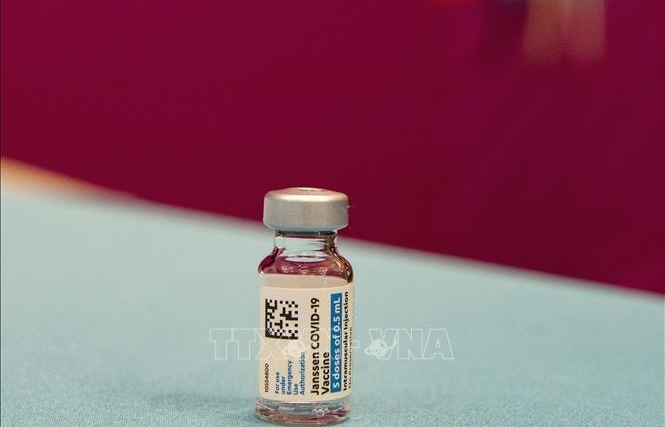 Dịch COVID-19: Anh cấp phép sử dụng vaccine một liều của Johnson & Johnson