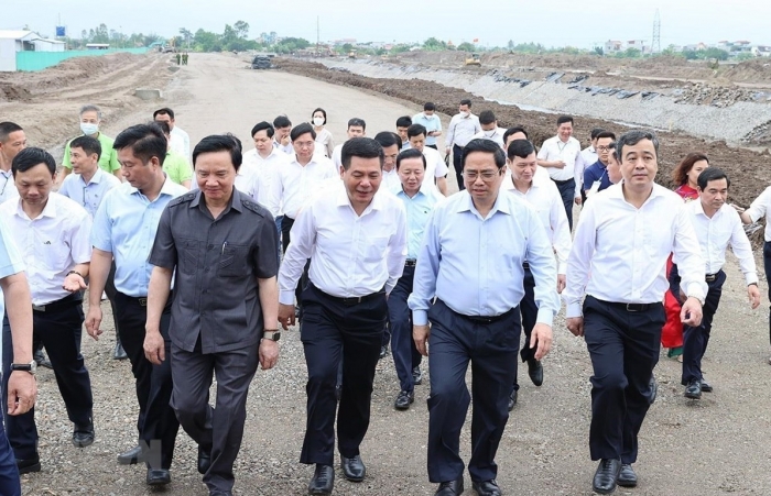 Thủ tướng thăm, khảo sát các cơ sở kinh tế-xã hội tại tỉnh Thái Bình