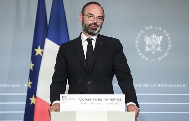 Thủ tướng và toàn bộ chính phủ Pháp từ chức, mở đường cải tổ nội các