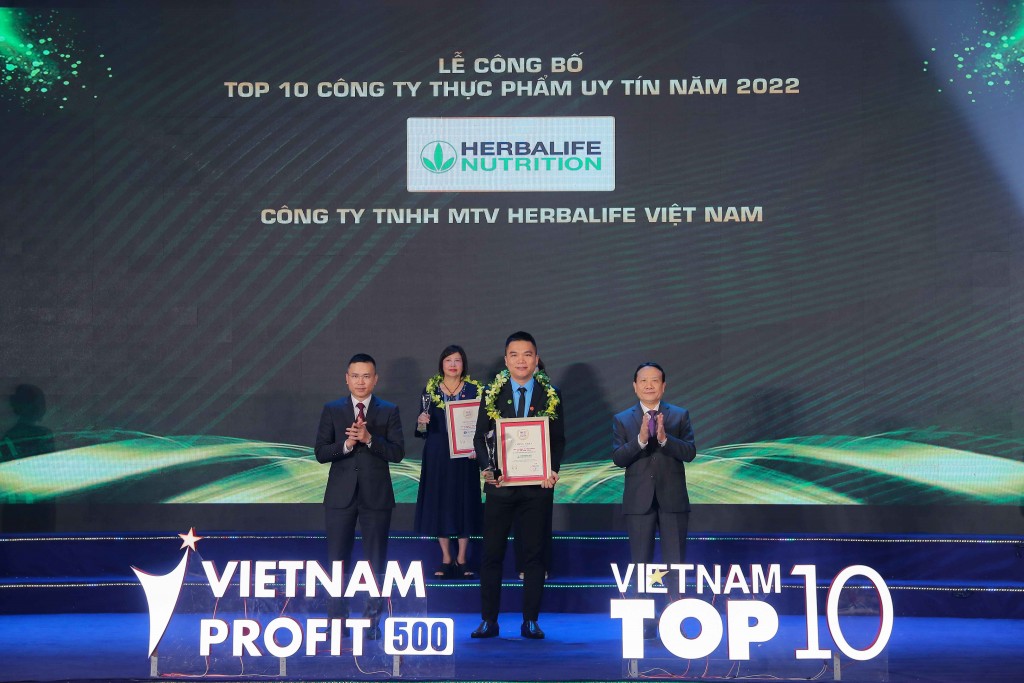 Herbalife Việt Nam được vinh danh Top 10 Công ty thực phẩm uy tín lần thứ 2 liên tiếp