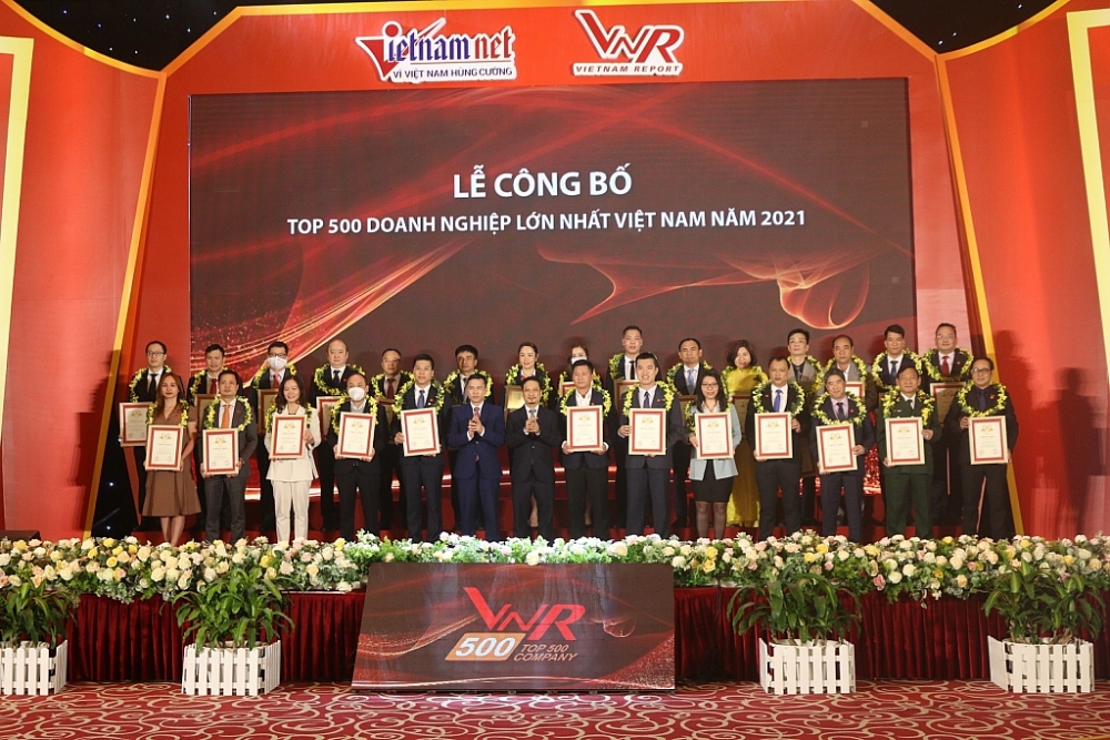 Lễ tôn vinh Top 500 Doanh nghiệp lớn nhất Việt Nam năm 2021