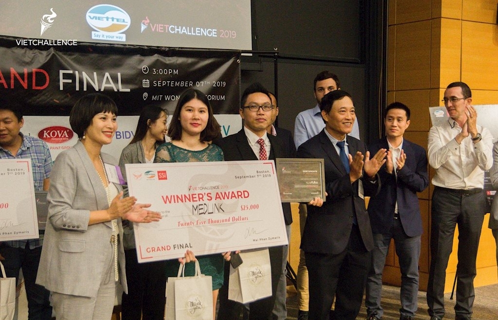 11 nước tích cực tham gia Cuộc thi tìm kiếm giải pháp chuyển đổi số quốc gia Viet Solutions
