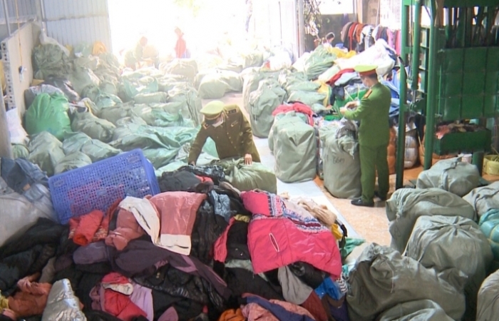 Thanh Hóa: Phát hiện và tịch thu hơn 11 tấn quần áo đã qua sử dụng