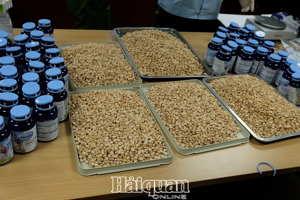 Cận cảnh hàng nghìn viên ma túy tổng hợp trong chuyên án EM620 can canh hang nghin vien ma tuy tong hop trong chuyen an em620
