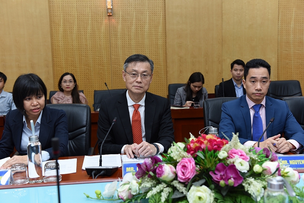 ông Ooi, Kim Huat Phó chủ tịch phụ trách chế tạo/vận hành, Tổng giám đốc Công ty TNHH Intel Việt Nam đánh giá cao sự hỗ trợ của Tổng cục Hải quan.