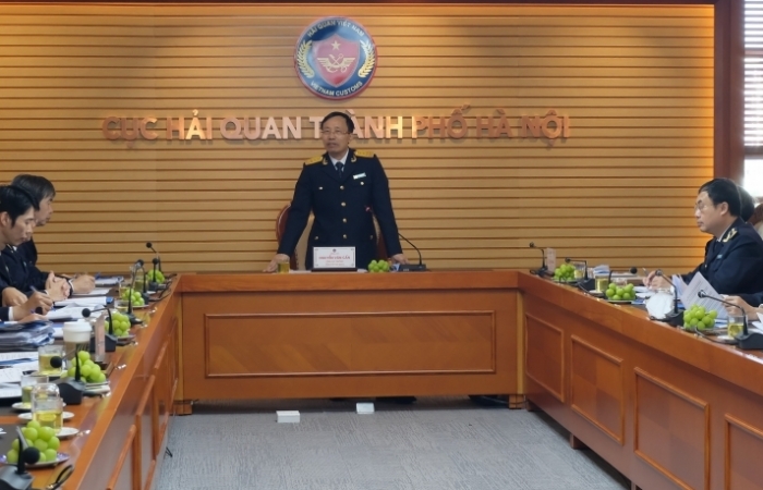 Tổng cục trưởng Nguyễn Văn Cẩn làm việc với Hải quan Hà Nội về mô hình hải quan thông minh