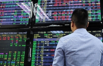 VN-Index vượt mốc 1.000 điểm: Dòng tiền lớn đã trở lại thị trường chứng khoán